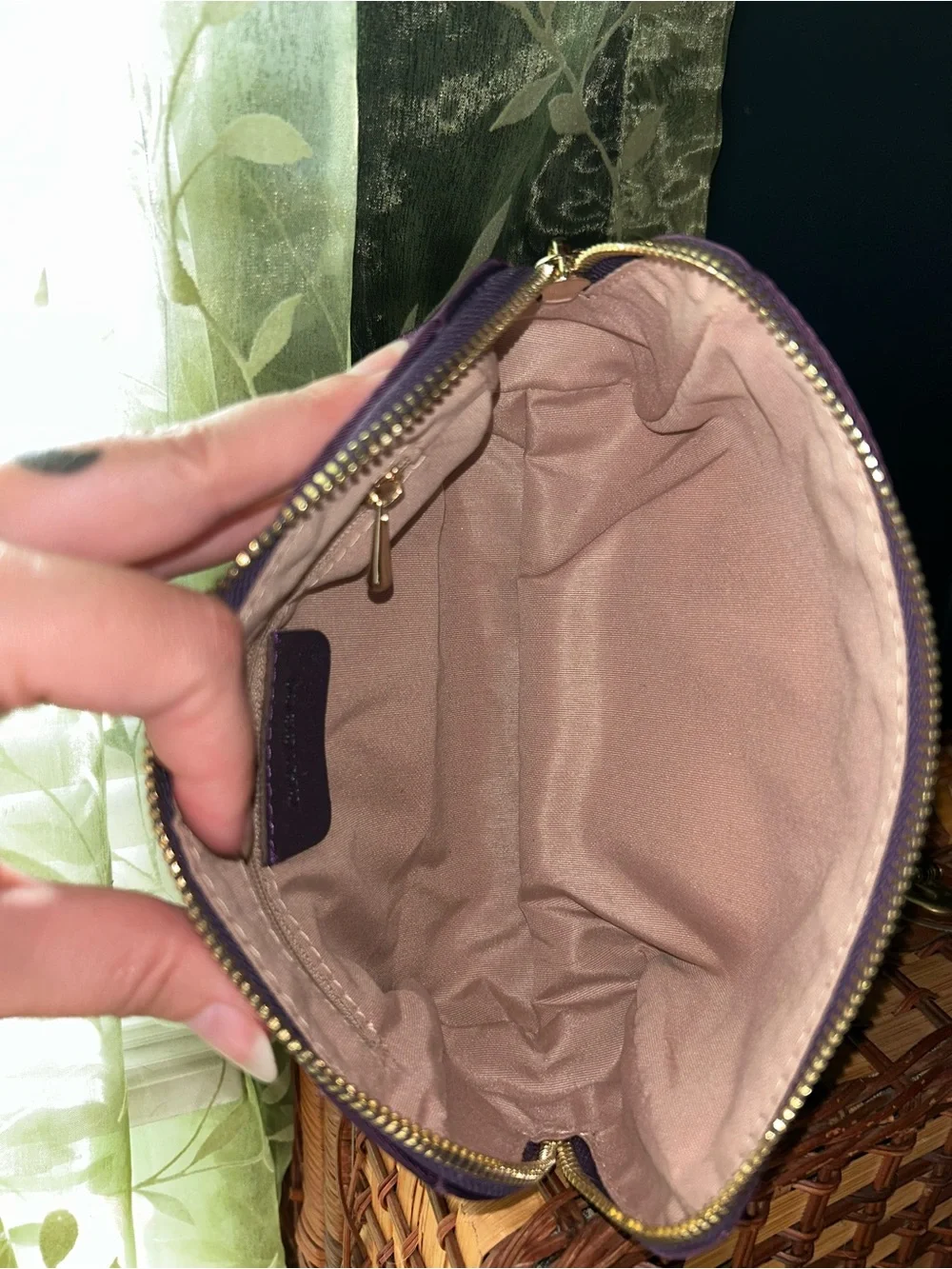 CHICECO Purple Zip Cosmetic Pouch -NWOT-